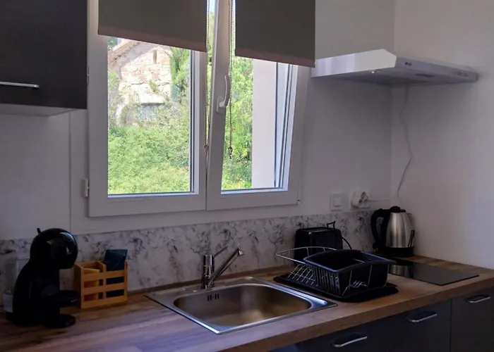 La Petite Maison